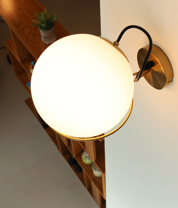 밀키볼 인테리어 벽등 무드 벽등 (유리구 150/200파이)